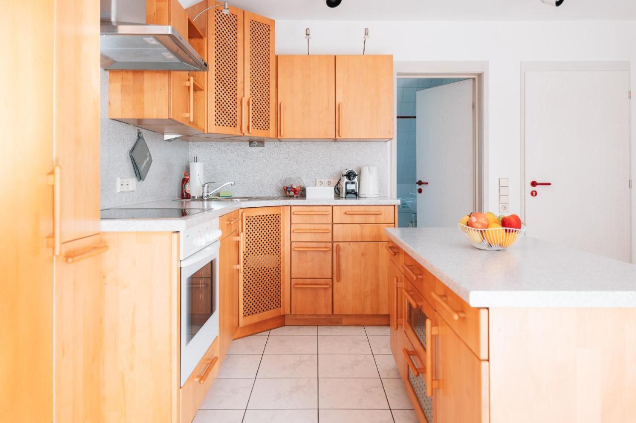 Maisonette-Wohnung Airport/Messe Stuttgart - Balkon - Parkplatz - Netflix Filderstadt Exterior foto